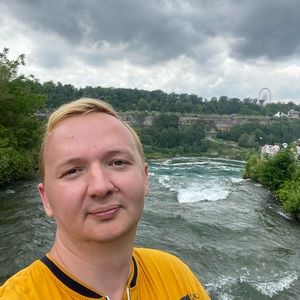 Meet your Posher, Artem